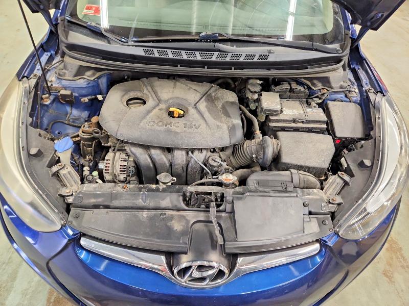 Photo 11 from auction – 2016 HYUNDAI ELANTRA with VIN 5NPDH4AE9GH796661