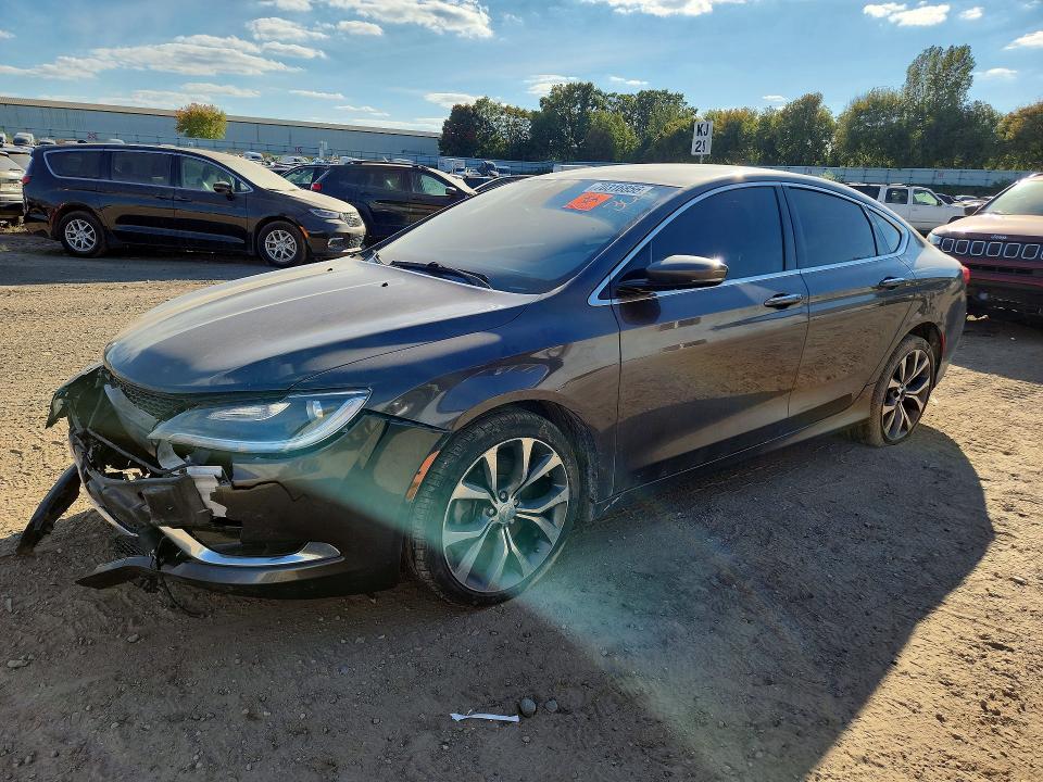 Foto 1 de la subasta – 2015 CHRYSLER 200 con VIN 1C3CCCCG9FN580850