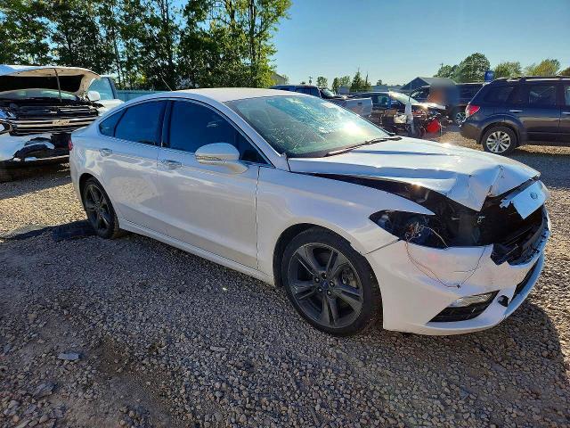 Photo 4 from auction – 2018 FORD FUSION with VIN 3FA6P0VP1JR107013