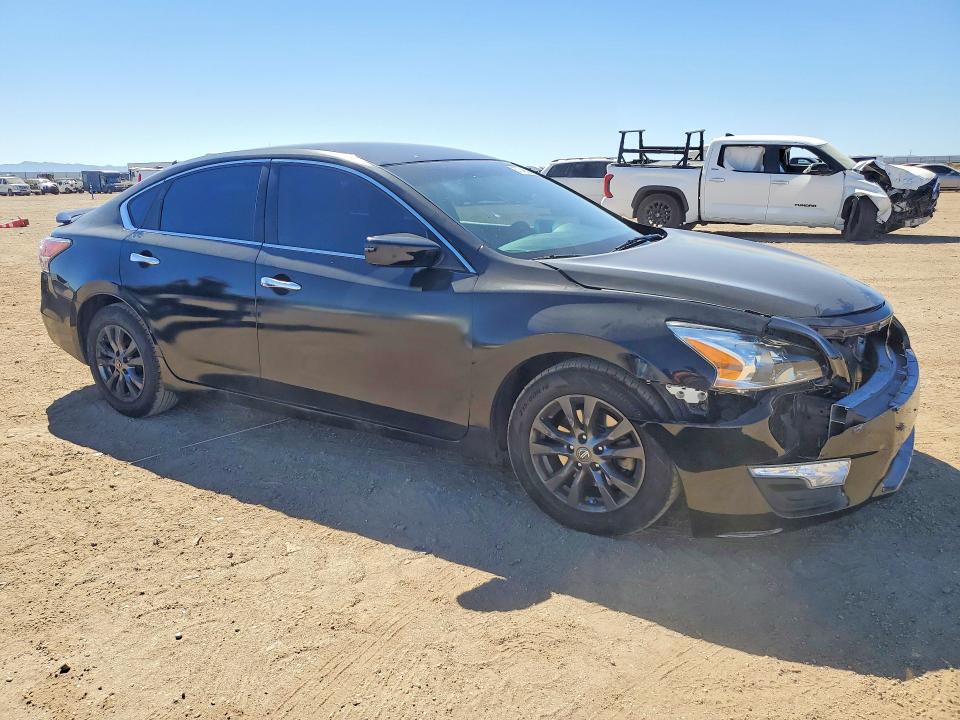 Снимка 4 от търг – 2015 NISSAN ALTIMA с VIN 1N4AL3AP2FC466101