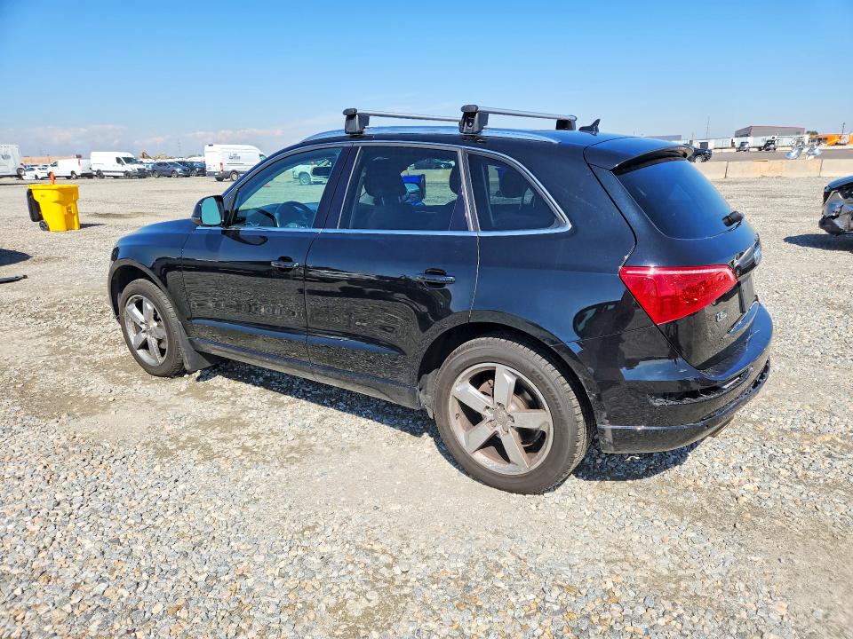 صورة رقم 2 من المزاد - 2010 AUDI Q5 مع VIN WA1LKAFP5AA068351