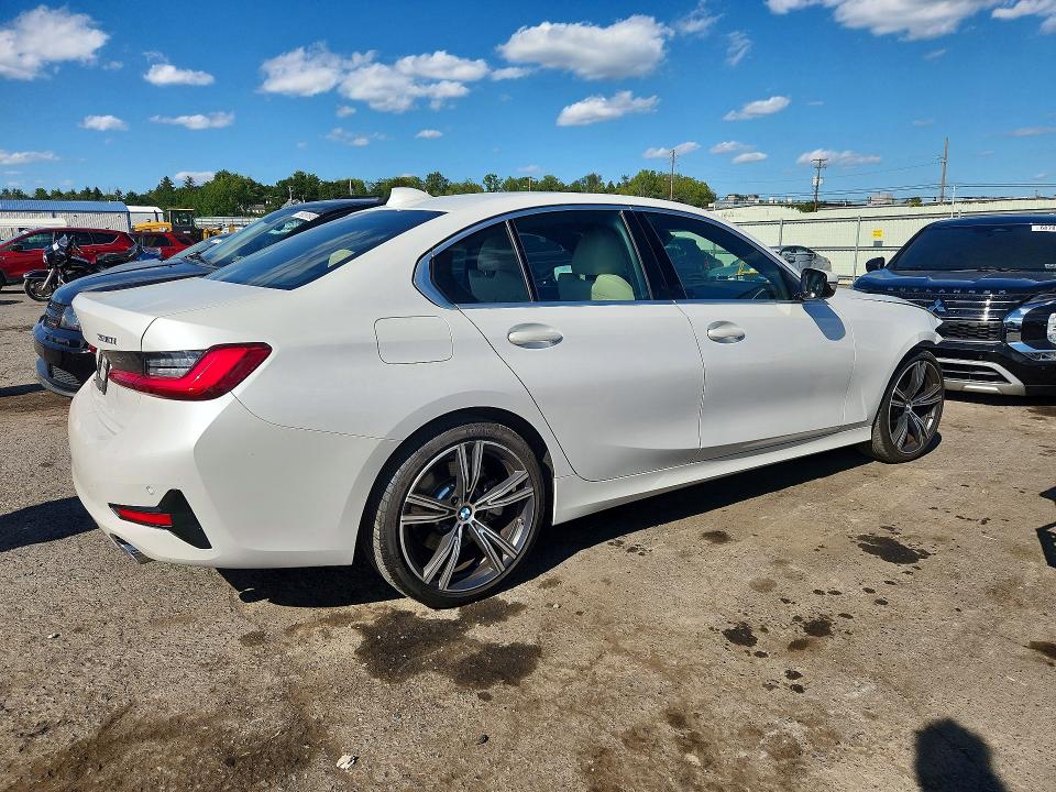 Photo 3 from auction – 2021 BMW 330XI with VIN 3MW5R7J04M8B63374