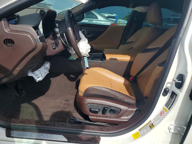 صورة رقم 7 من المزاد - 2019 LEXUS ES مع VIN 58ABZ1B11KU023894