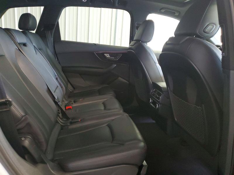 Photo 11 from auction – 2017 AUDI Q7 with VIN WA1VABF78HD029585