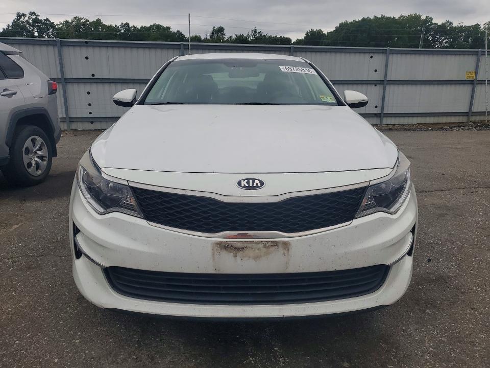 Zdjęcie 5 z aukcji – 2018 KIA OPTIMA z VIN 5XXGT4L34JG267774