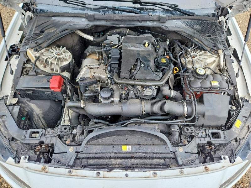 Photo 11 from auction – 2018 JAGUAR XF with VIN SAJBR4FX1JCY69492