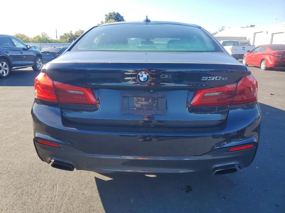 Foto 6 de la subasta – 2019 BMW 530E con VIN WBAJA9C51KB393427
