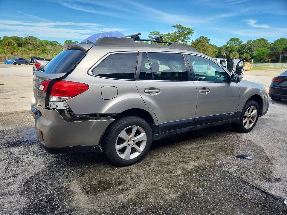 Снимка 3 от търг – 2014 SUBARU OUTBACK с VIN 4S4BRBDCXE3223839