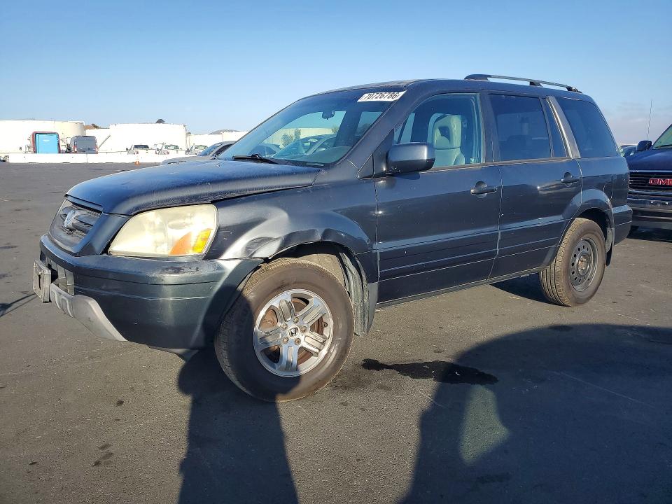 HONDA PILOT 2004 с VIN 2HKYF18634H555789 - Снимка от търг