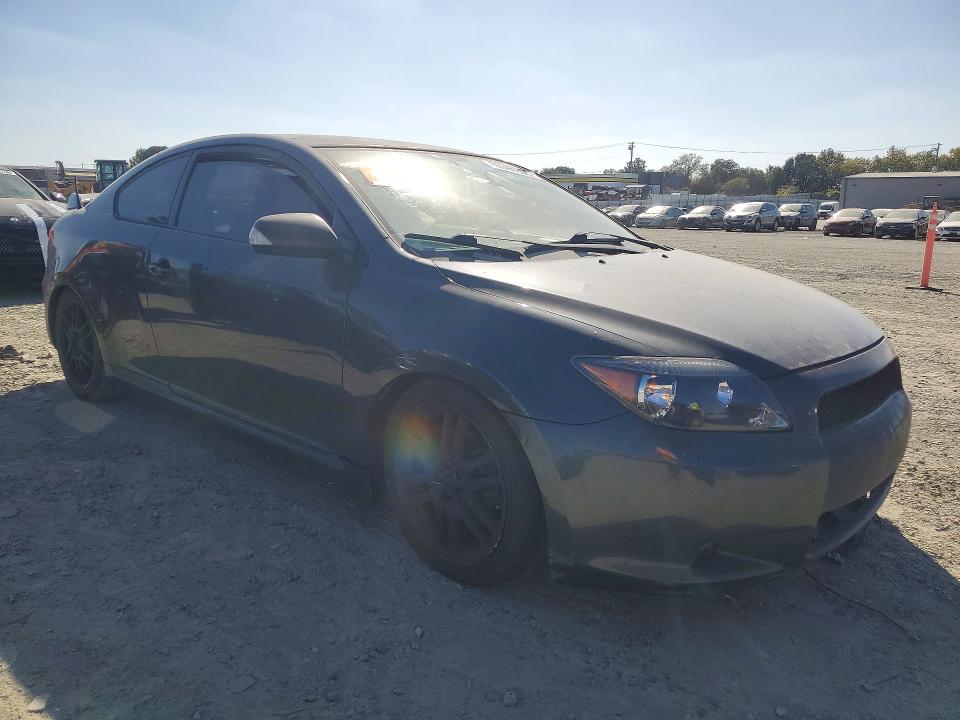 Photo 4 from auction – 2006 SCION TC with VIN JTKDE177660094057