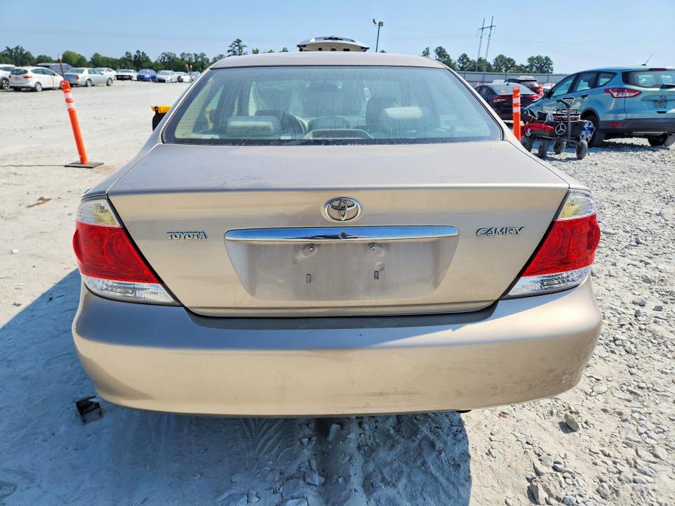 Photo 6 from auction – 2005 TOYOTA CAMRY with VIN 4T1BE32K65U519642
