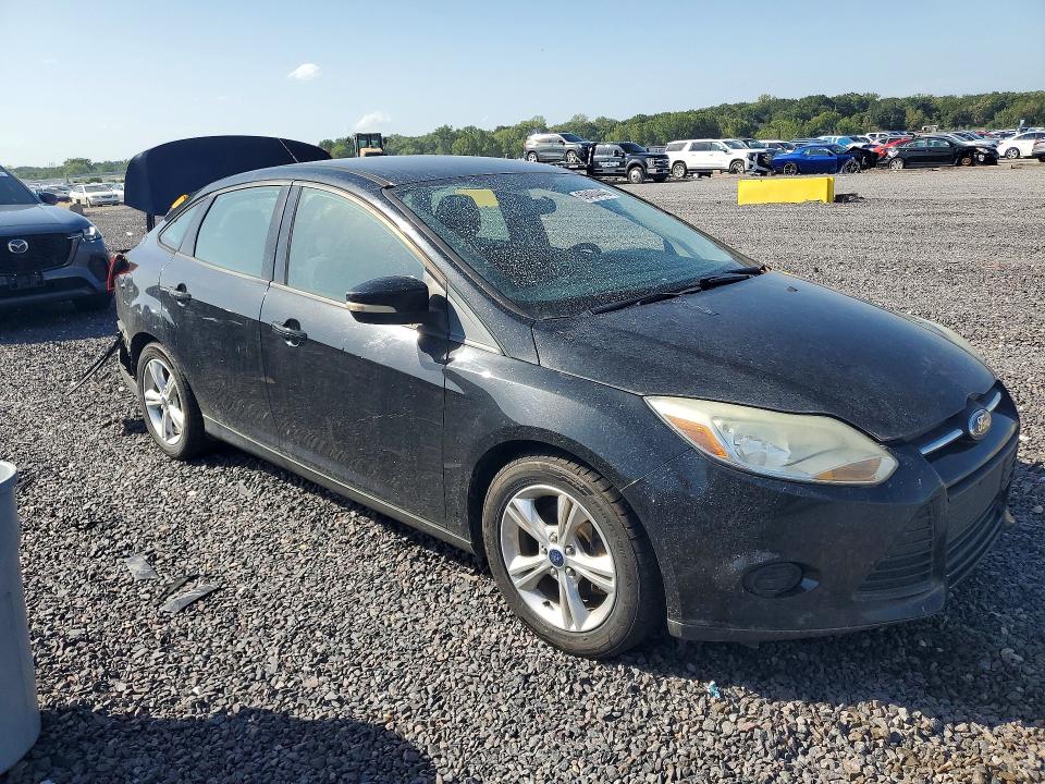 Photo 4 from auction – 2013 FORD FOCUS with VIN 1FADP3F2XDL319326