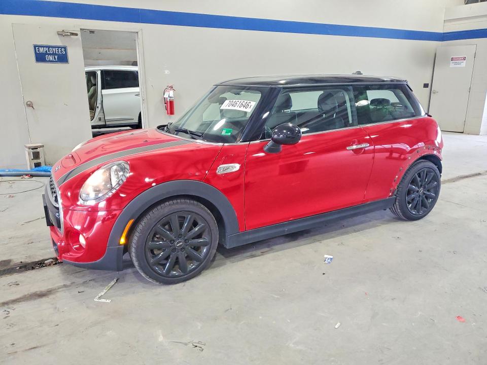 MINI COOPER 2019 with VIN WMWXP7C58K2A49688 - Photo from auction