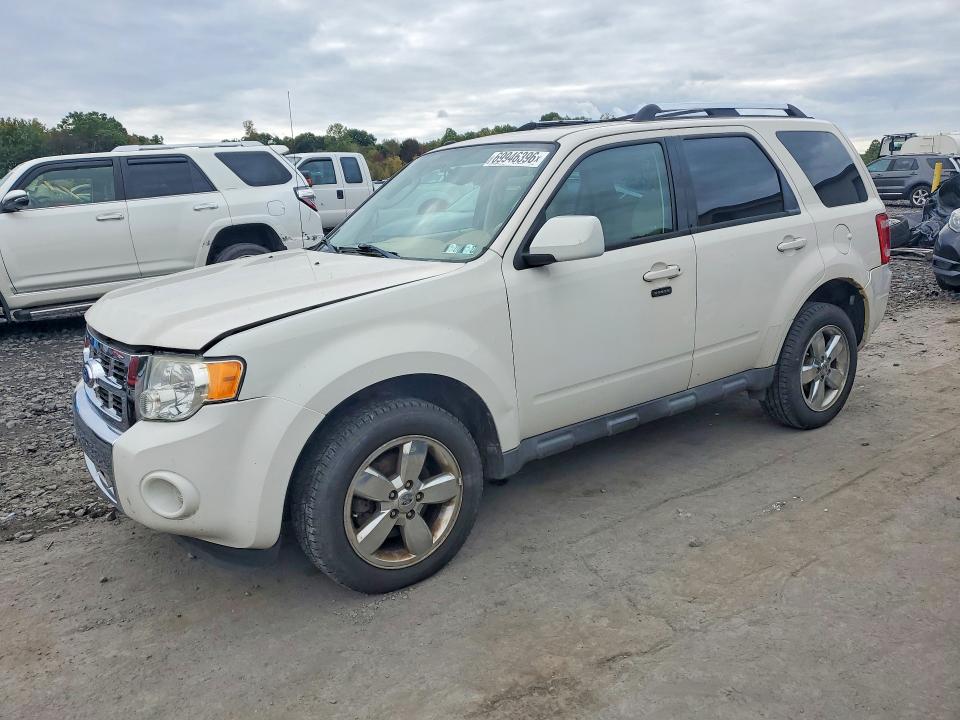FORD ESCAPE 2011 с VIN 1FMCU9EG4BKC08347 - Снимка от търг