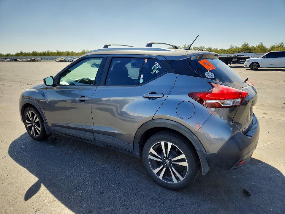 Foto 2 de la subasta – 2019 NISSAN KICKS con VIN 3N1CP5CU3KL520285