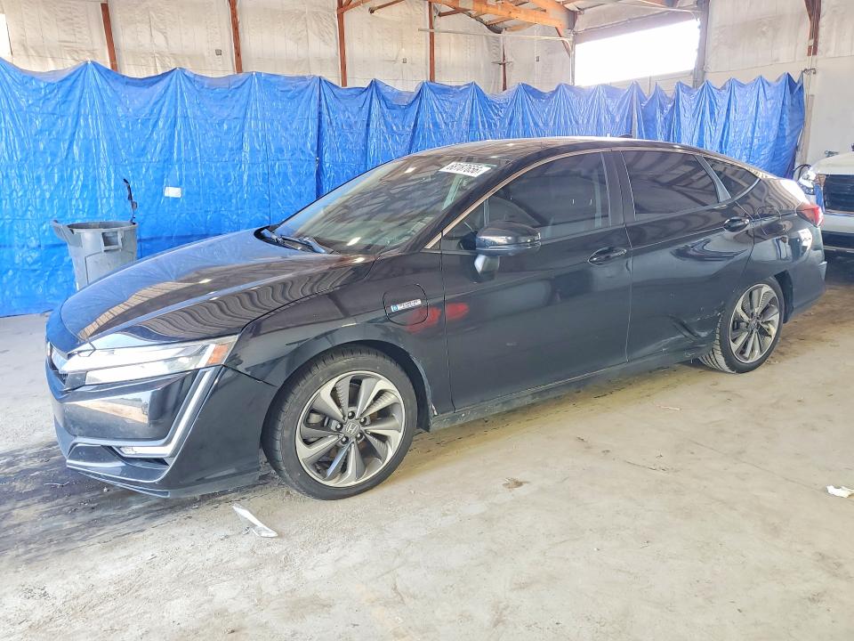 HONDA CLARITY 2018 with VIN JHMZC5F37JC017437 - Photo from auction