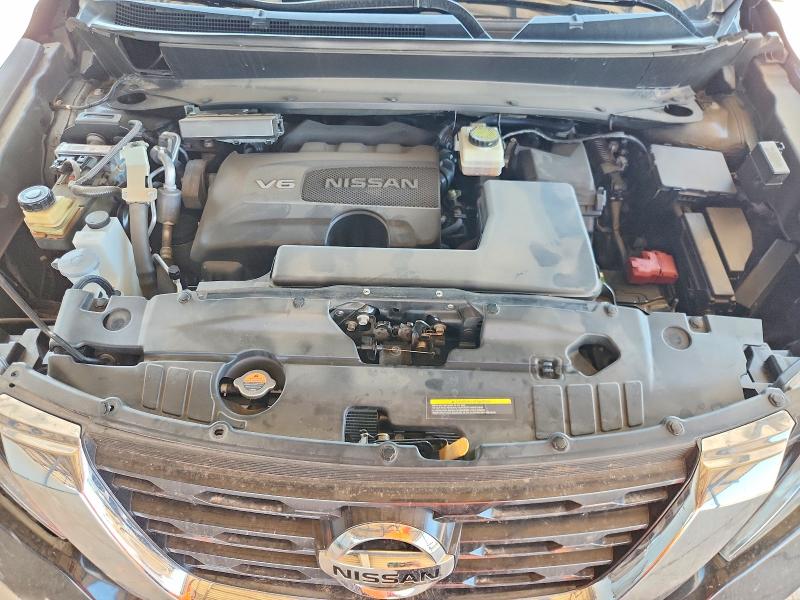 Снимка 12 от търг – 2017 NISSAN PATHFINDER с VIN 5N1DR2MN9HC656020
