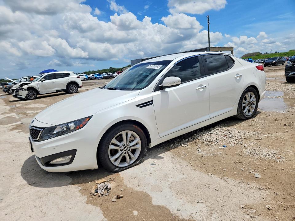 KIA OPTIMA 2011 with VIN KNAGN4A63B5142131 - Photo from auction