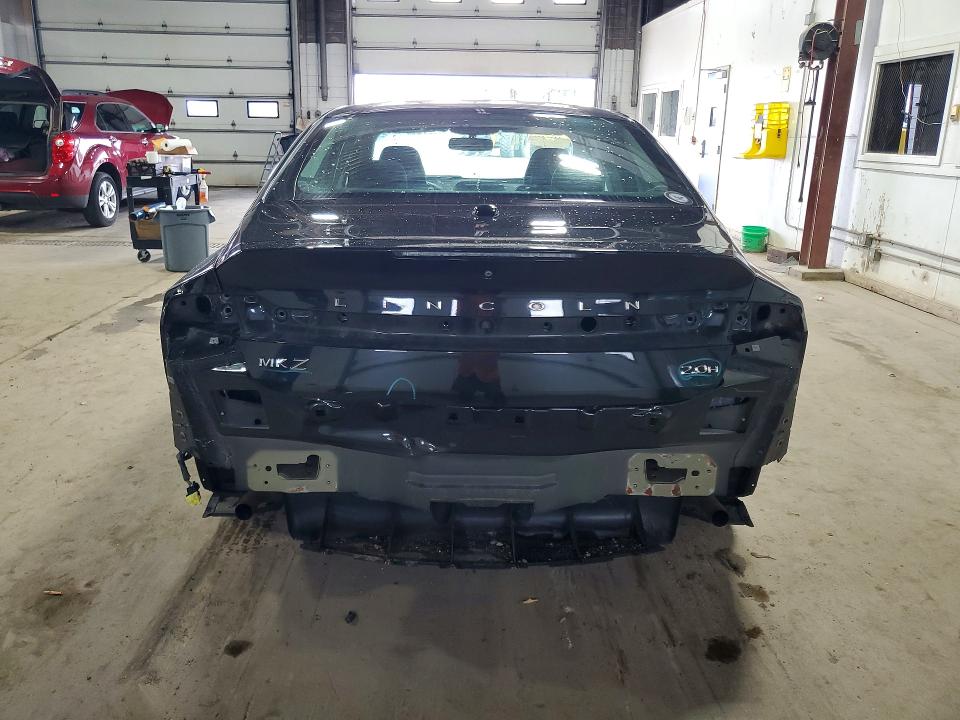 Photo 6 from auction – 2015 LINCOLN MKZ with VIN 3LN6L2LU2FR621398