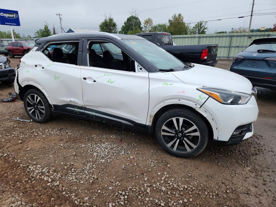 Photo 4 from auction – 2019 NISSAN KICKS with VIN 3N1CP5CU0KL528795