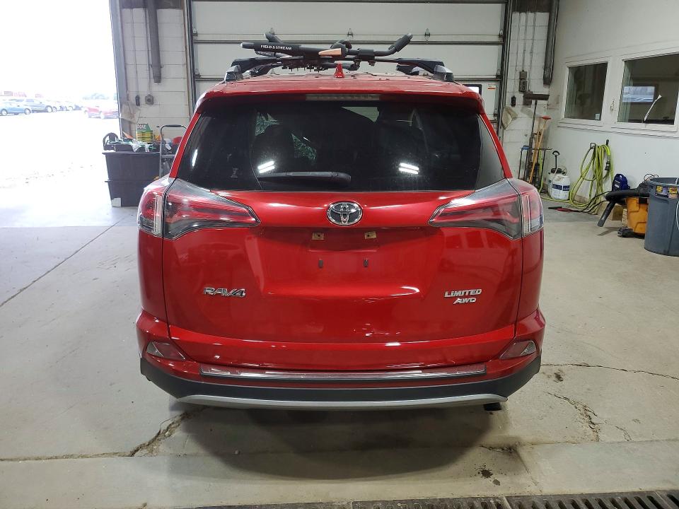Photo 6 from auction – 2017 TOYOTA RAV4 with VIN JTMDFREV5HJ168845