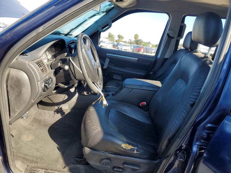 Photo 7 from auction – 2005 MERCURY MOUNTAINEER with VIN 4M2ZU86E55UJ11828