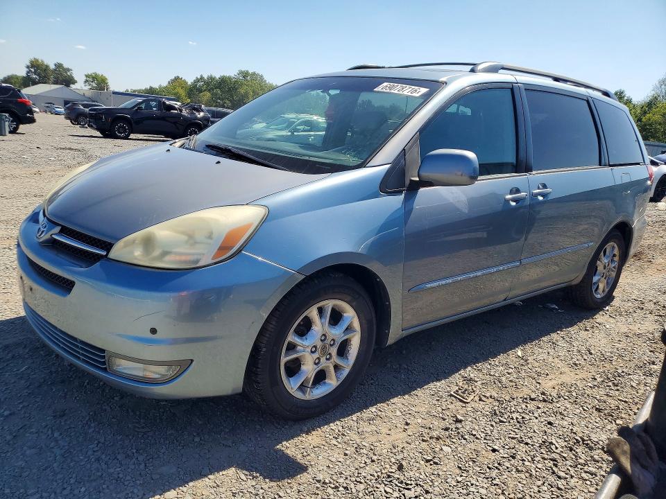 2005 TOYOTA SIENNA - Търг №69078716