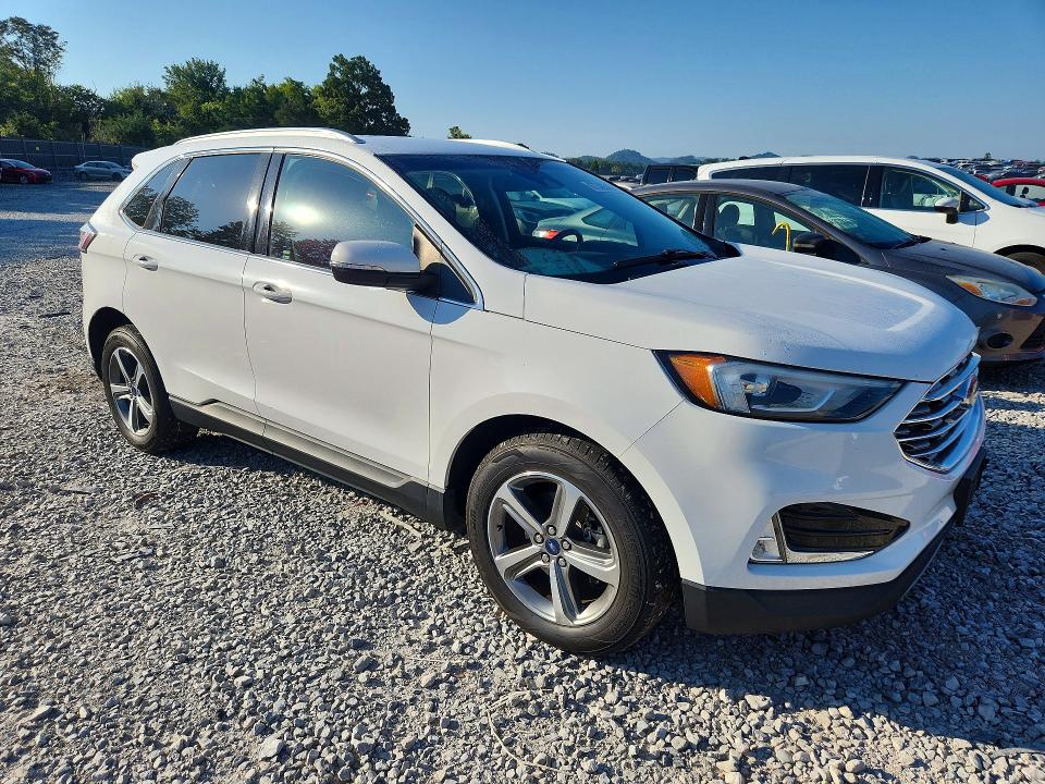Photo 4 from auction – 2019 FORD EDGE with VIN 2FMPK3J94KBC73950