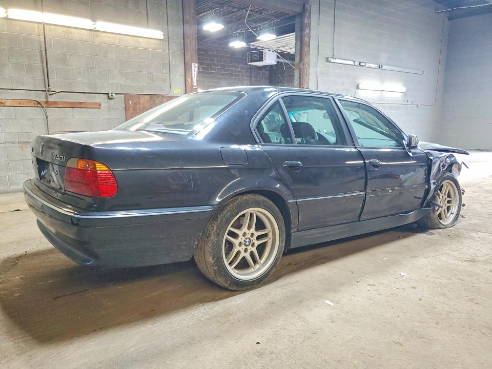 Foto 3 de la subasta – 1999 BMW 740 con VIN WBAGG8333XDN73330