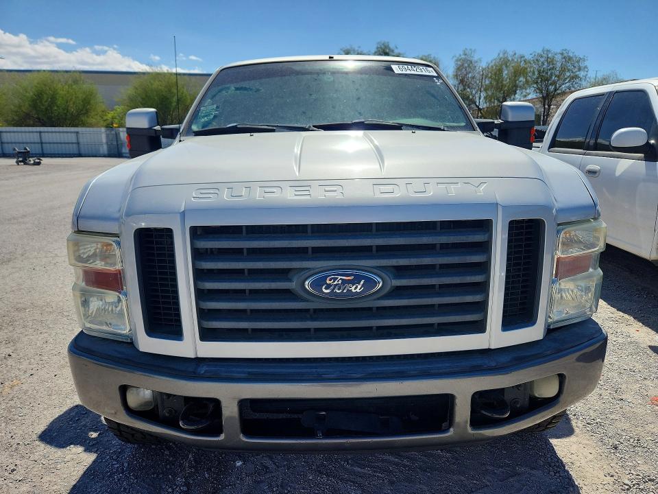 Photo 5 from auction – 2008 FORD F350 with VIN 1FTWW31R28EA04802