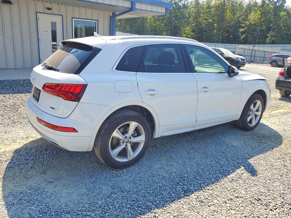 Photo 3 from auction – 2020 AUDI Q5 with VIN WA1BNAFY1L2105436