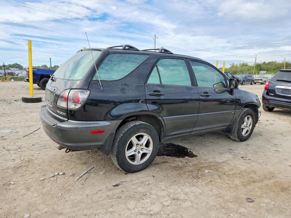 Photo 3 from auction – 2003 LEXUS RX with VIN JTJHF10U230303339