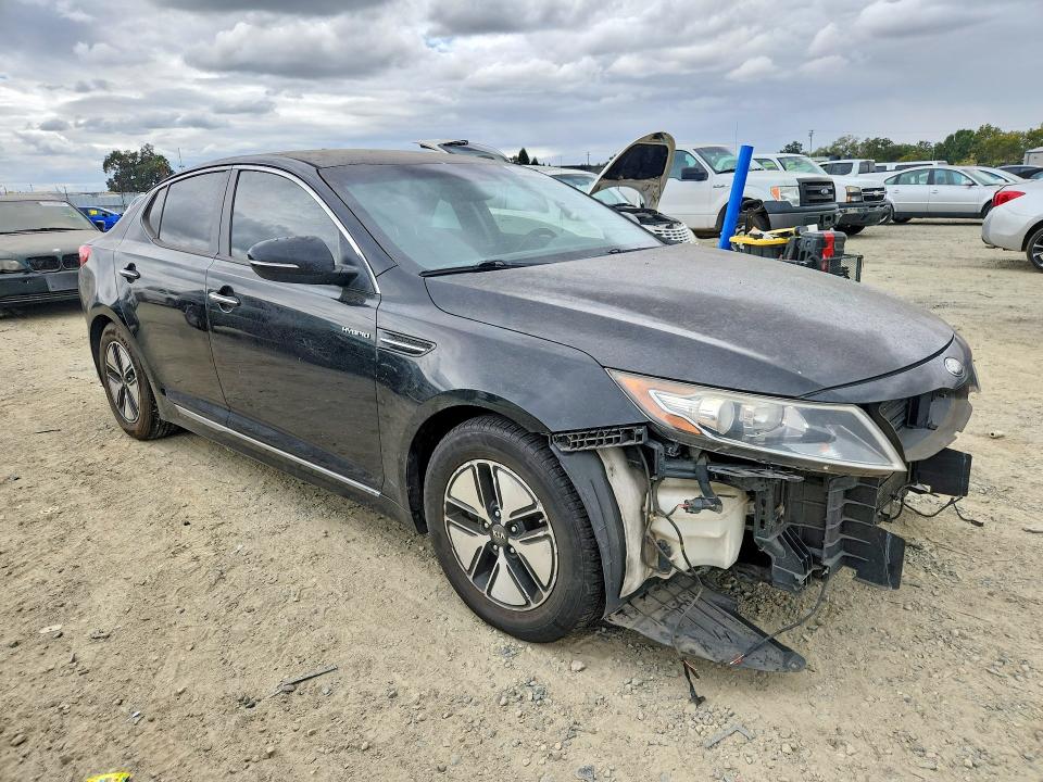 Photo 4 from auction – 2013 KIA OPTIMA with VIN KNAGM4AD6D5041072