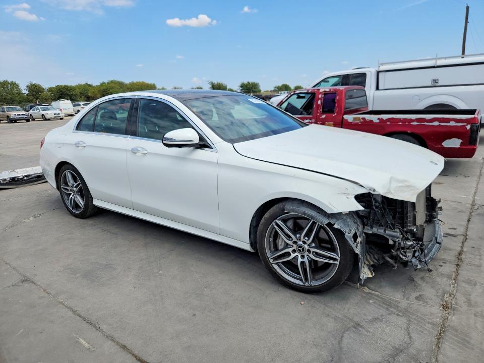 Снимка 4 от търг – 2020 MERCEDES-BENZ E с VIN W1KZF8DB2LA846487