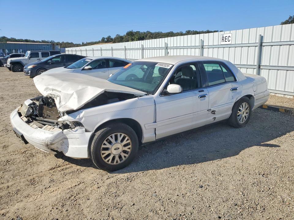 2003 FORD CROWN VICTORIA - Търг №69002026