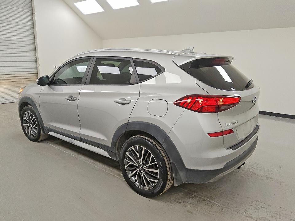 Photo 2 from auction – 2020 HYUNDAI TUCSON with VIN KM8J33AL2LU139822
