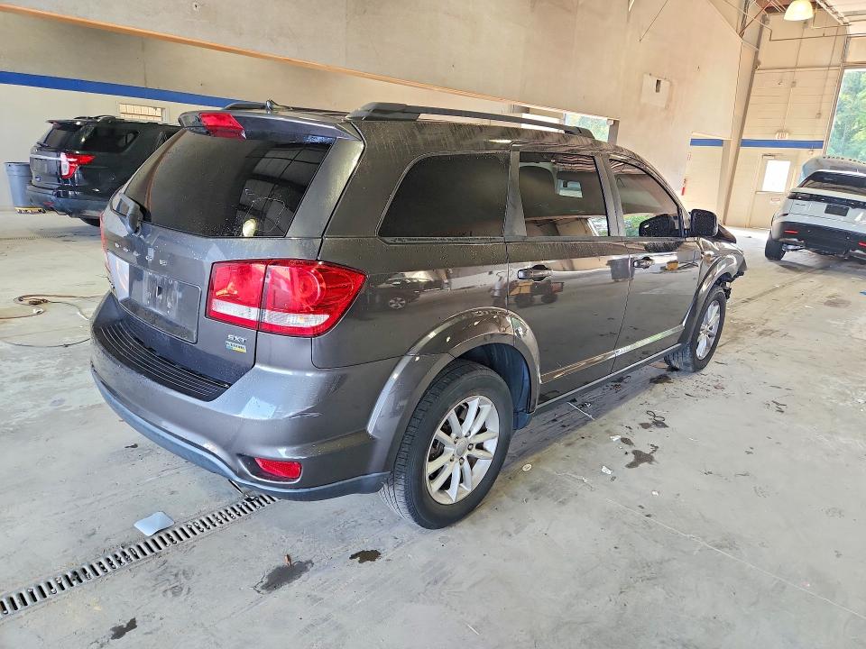 Photo 3 from auction – 2016 DODGE JOURNEY with VIN 3C4PDCBG5GT143215