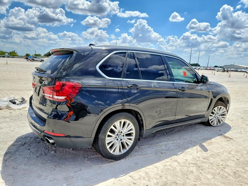 Снимка 3 от търг – 2016 BMW X5 с VIN 5UXKR0C54G0U11092