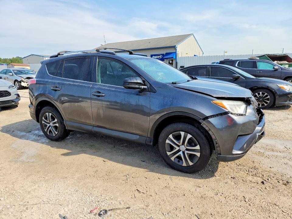 Photo 4 from auction – 2017 TOYOTA RAV4 with VIN JTMZFREV6HJ105923