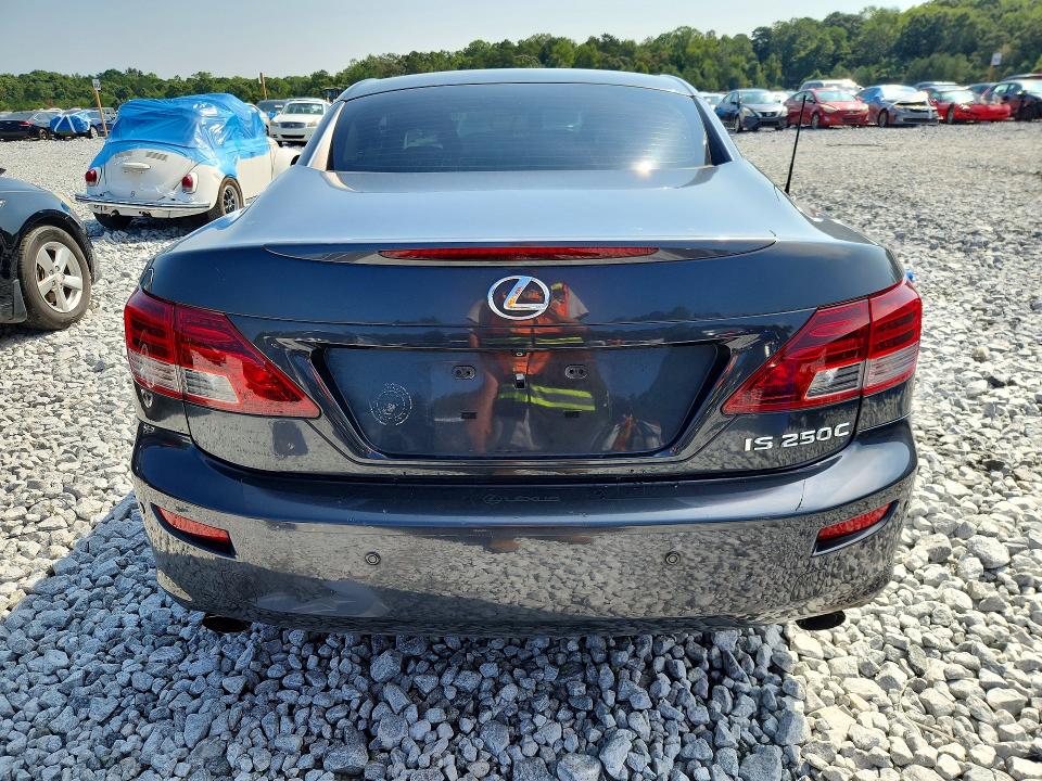 Foto 6 de la subasta – 2011 LEXUS IS 250C con VIN JTHFF2C2XB2520777