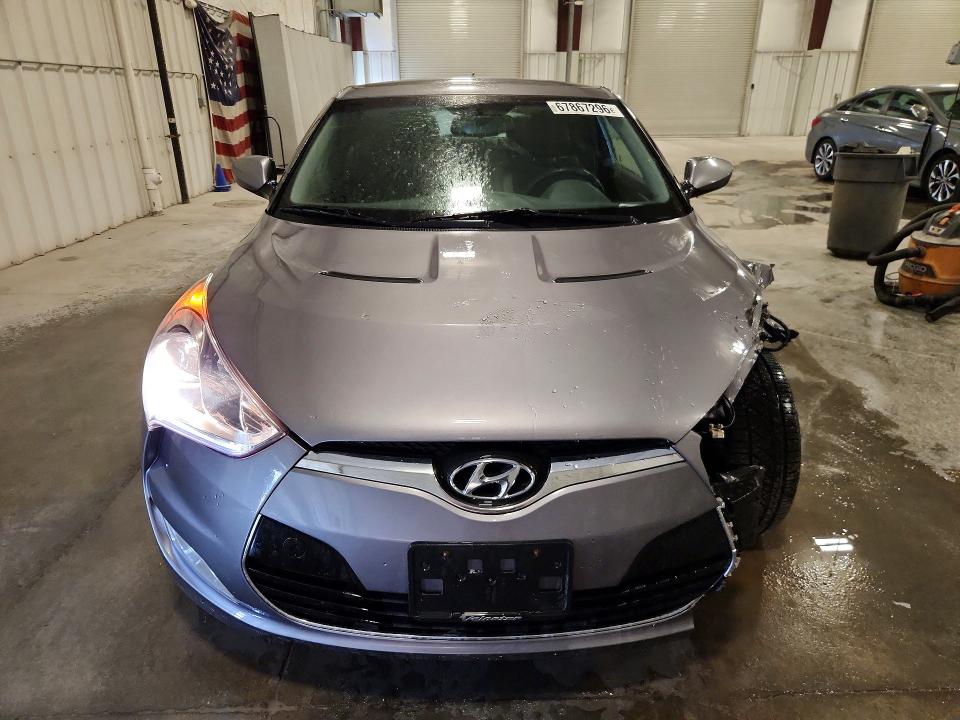 Photo 5 from auction – 2012 HYUNDAI VELOSTER with VIN KMHTC6AD8CU053451