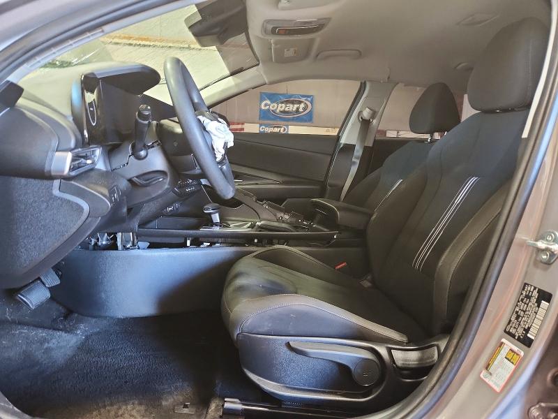 Снимка 7 от търг – 2024 HYUNDAI ELANTRA с VIN KMHLM4DGXRU699736