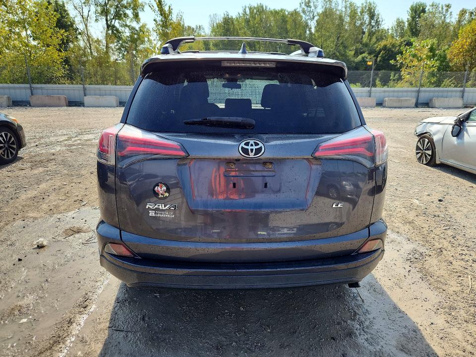 Photo 6 from auction – 2017 TOYOTA RAV4 with VIN JTMZFREV6HJ105923