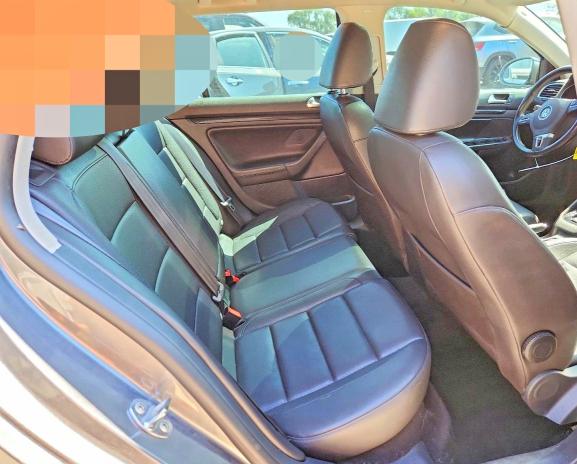 Photo 10 from auction – 2014 VOLKSWAGEN JETTA with VIN 3VWPL7AJ7EM610209