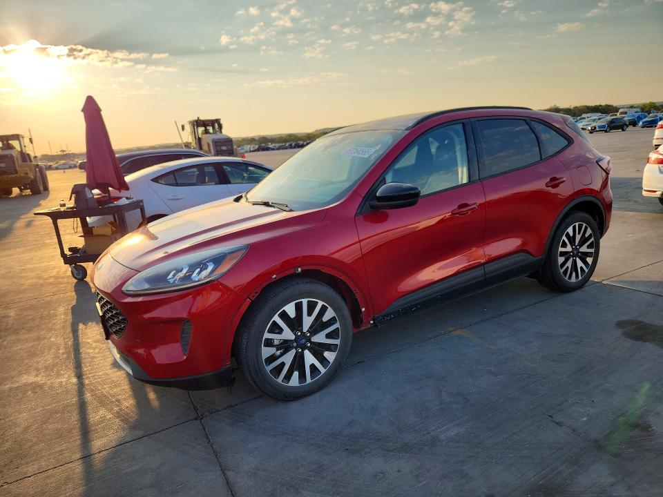 Photo 1 from auction – 2020 FORD ESCAPE with VIN 1FMCU0BZ3LUC13661