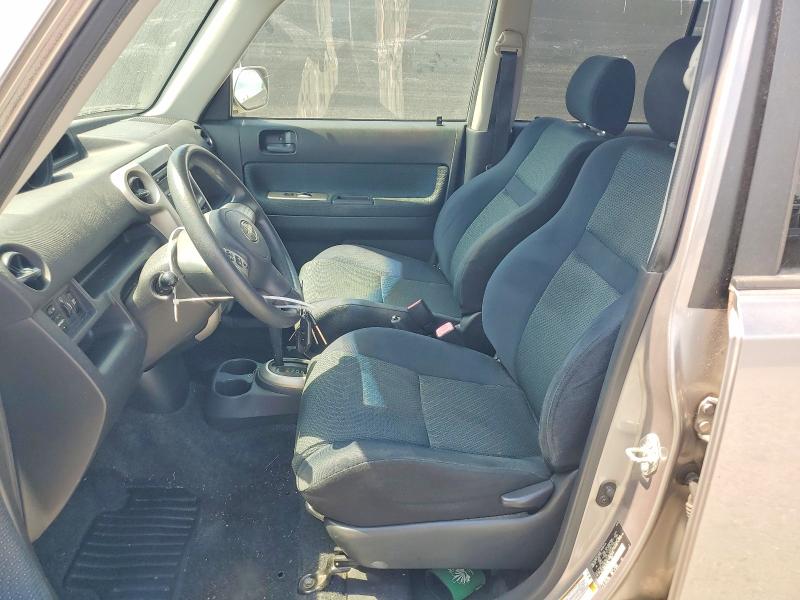 Photo 7 from auction – 2006 SCION XB with VIN JTLKT324364092938