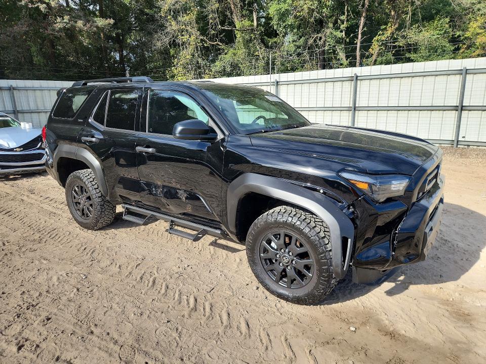 Photo 4 from auction – 2026 TOYOTA 4RUNNER with VIN JTEVA5BR2T5110059
