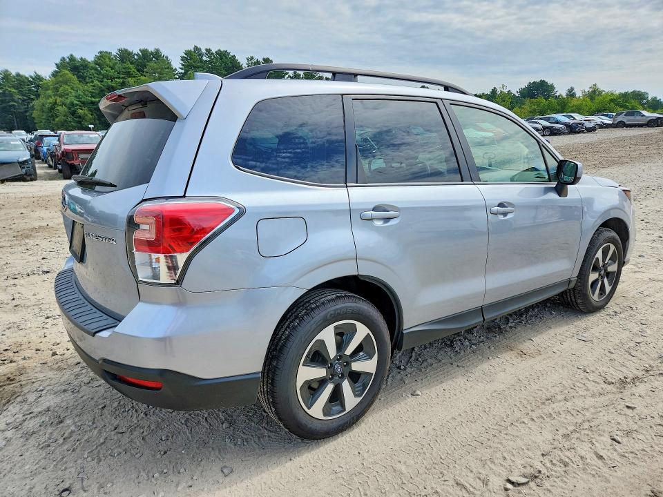 Фото 3 с аукциона – 2018 SUBARU FORESTER с VIN JF2SJAGC1JH508333