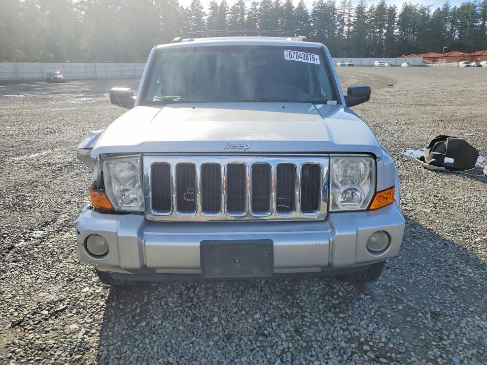 Фото 5 с аукциона – 2010 JEEP COMMANDER с VIN 1J4RG4GK3AC101559