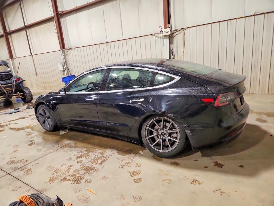 صورة رقم 2 من المزاد - 2019 TESLA MODEL 3 مع VIN 5YJ3E1EA3KF321606